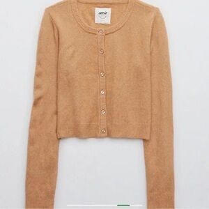 FINAL SALE✨

AERIE campus cool plus cardigan ✨